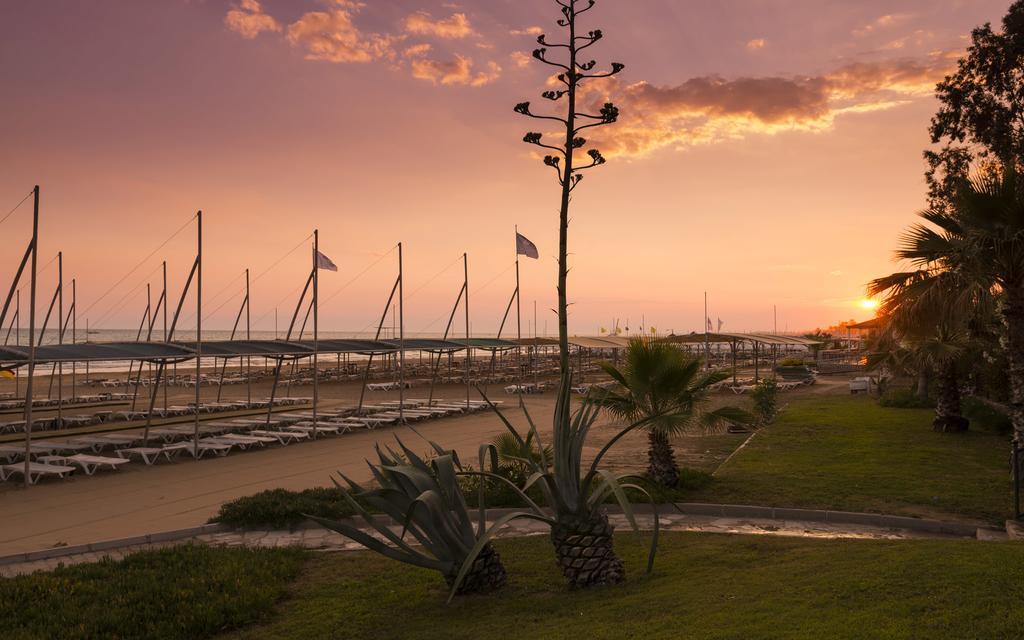 Hotel Terrace Beach Resort All Inclusive Side Exterior foto